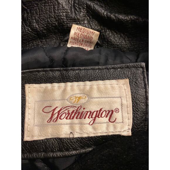 90s Worthington Butter Soft Black Leather Car Coat, Gold Claw button size Medium - Picture 9 of 13